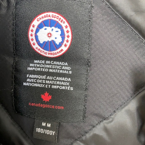 Canada Goose Lodge Hoody - Picture 4 of 8